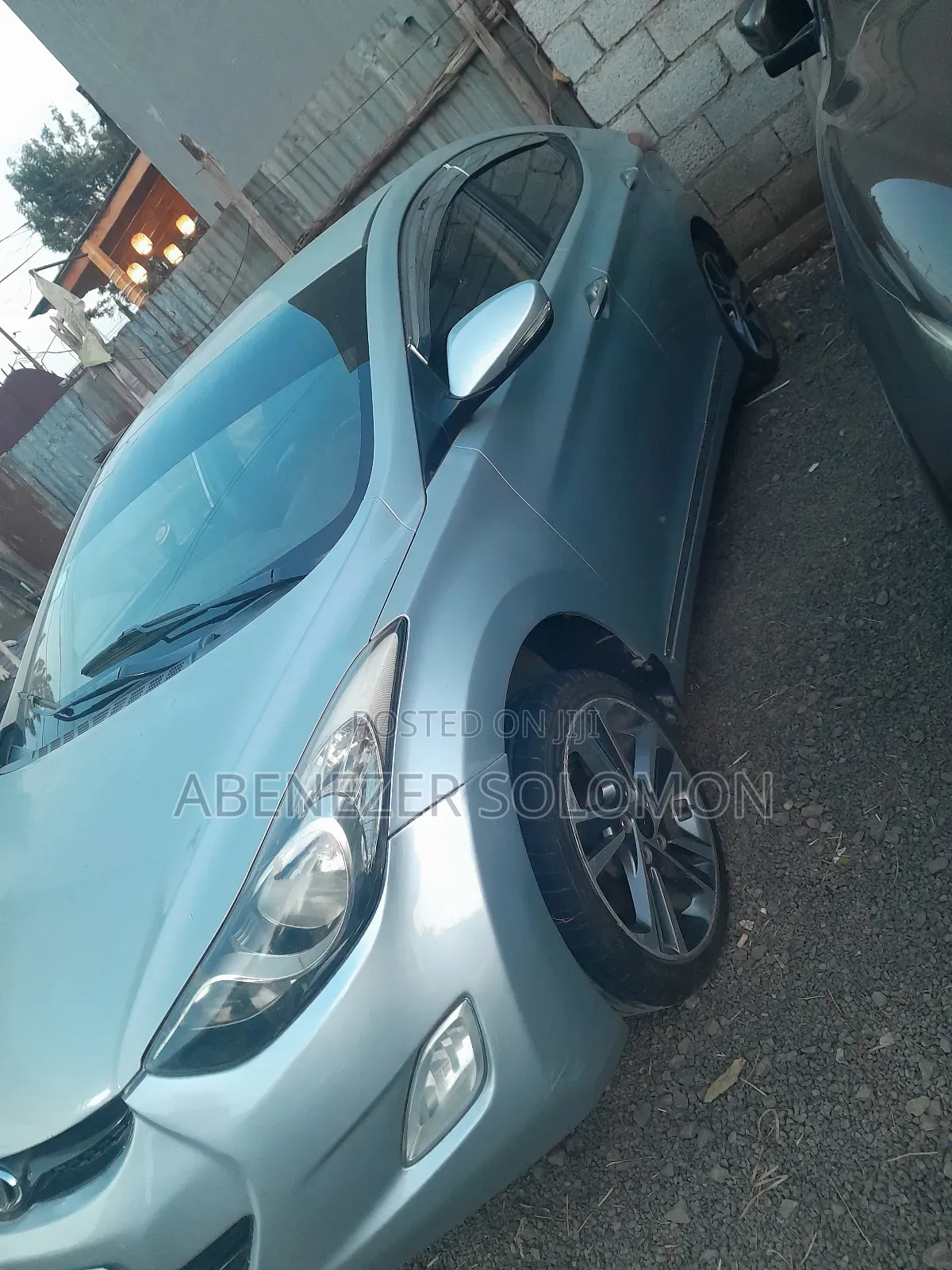 Hyundai Elantra 2011 Silver