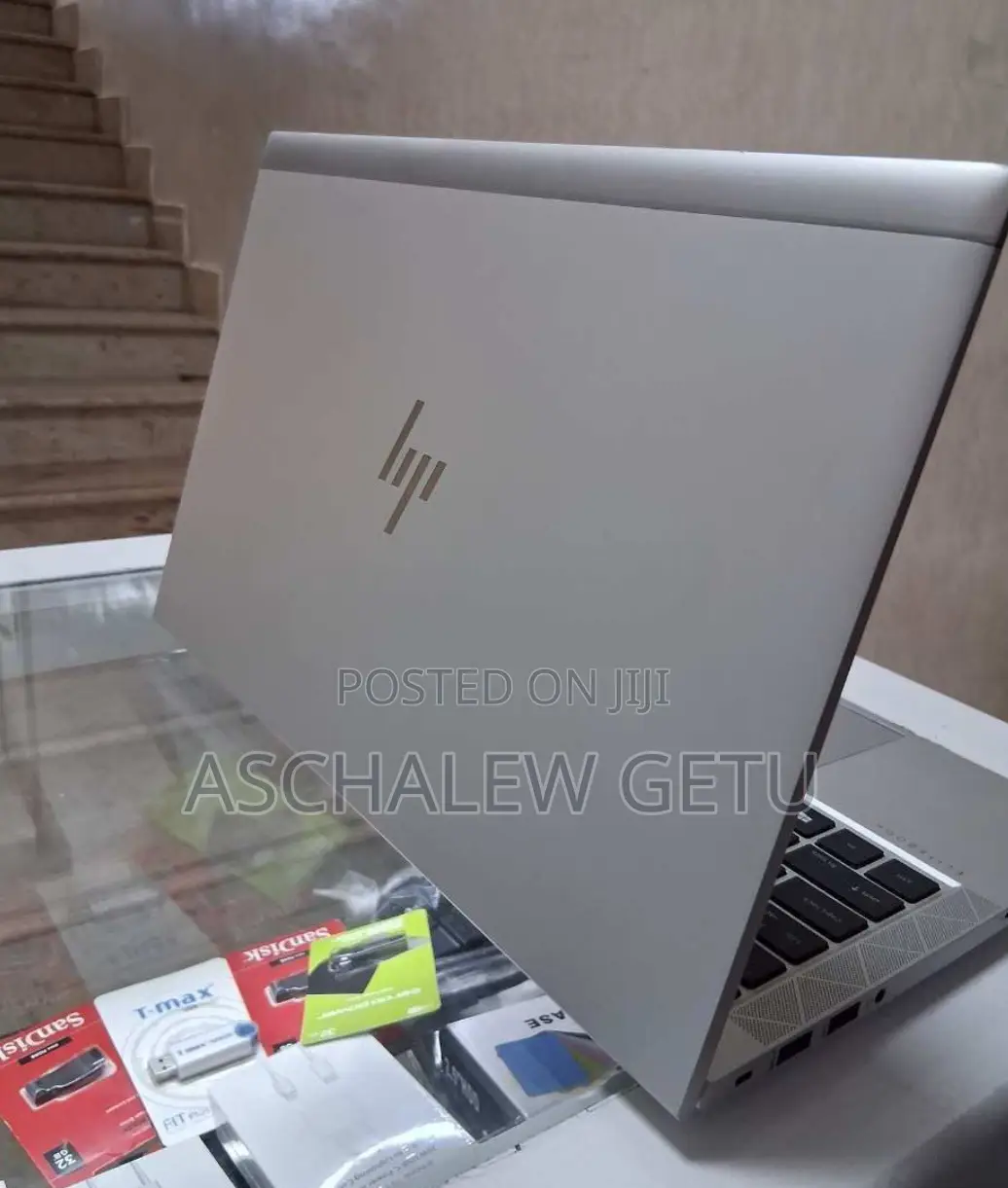 New Laptop HP EliteBook 840 G8 16GB Intel Core I7 SSD 512GB