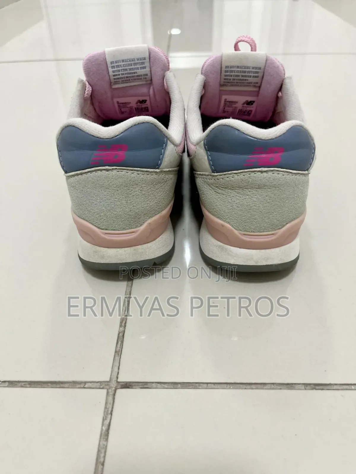 New Balance 996 Vintage Style Women’S Sneakers