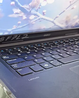 Laptop Dell Latitude 3380 8GB Intel Core I5 SSD 256GB