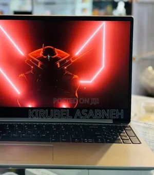 New Laptop Lenovo IdeaPad 330S 8GB Intel Core I5 HDD+SSD 1.5T