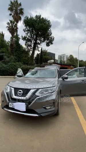 Nissan X-Trail 2.5 Petrol AWD 2021 Gray