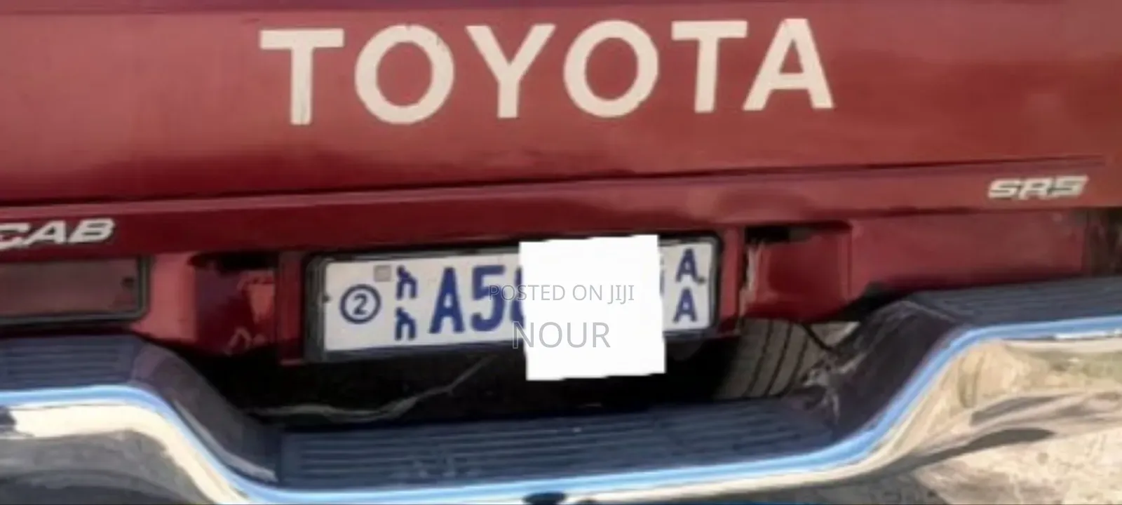 Toyota Hilux 2001 Burgundy