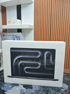 New Laptop Apple MacBook Pro 24GB Apple M4 SSD 1T