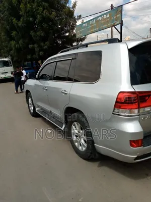 Toyota Land Cruiser 2020 Silver
