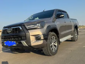 Toyota Hilux Revo Double Cab Deisel 2.4 AWD 2019 Gray