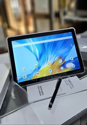 Photo - New Lenovo Tab M10 64 GB