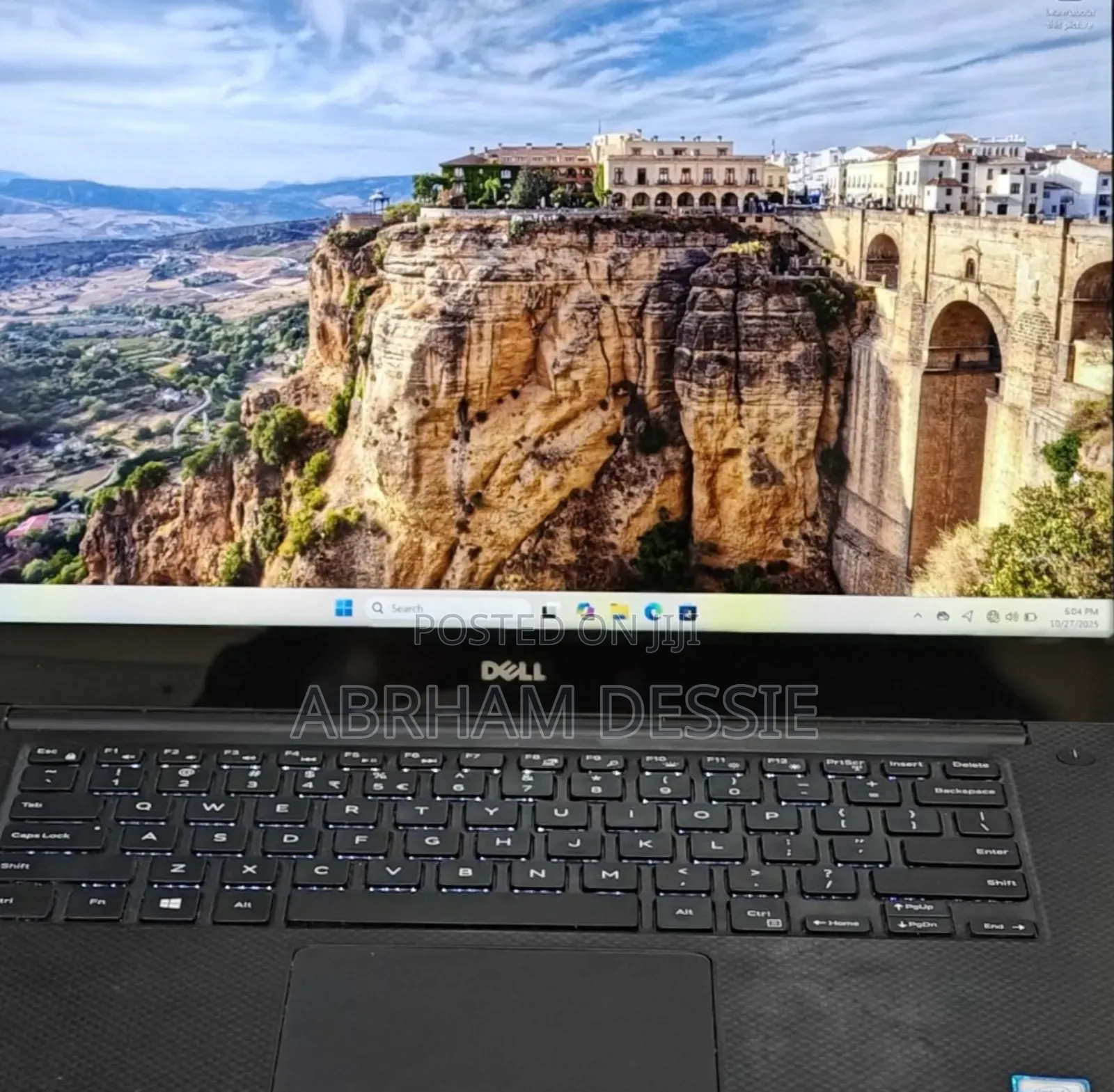 New Laptop Dell 16GB Intel Core I7 SSD 256GB