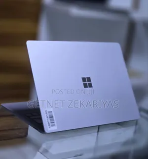 New Laptop Microsoft Surface 8GB Intel Core I5 SSD 512GB