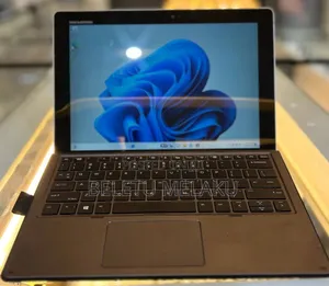 New Laptop HP X2 8GB Intel Core M SSD 256GB