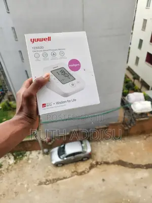 Photo - Blood Pressuer Monitor癲馬digital Blood Pressure Monitor痲我bp Monitor