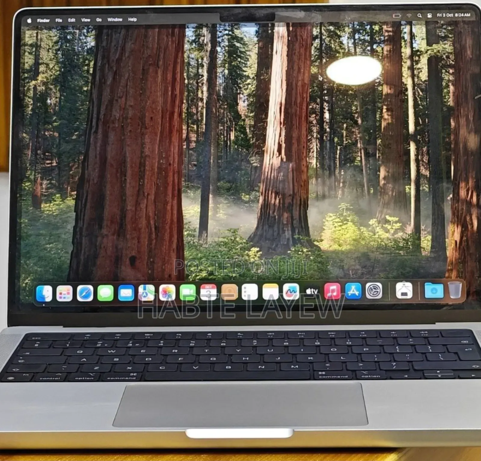New Laptop Apple MacBook Pro M1 16GB Apple M1 Pro SSD 1T