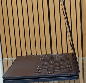 New Laptop Apple MacBook Air 2025 M4 13-Inch 16GB Apple M4 SSD 256GB