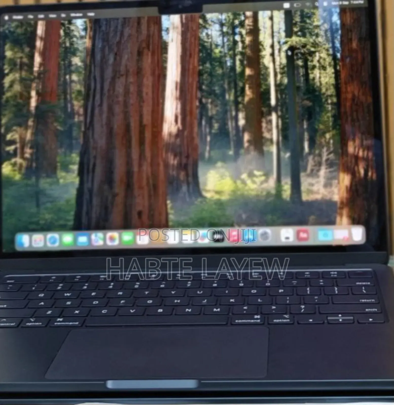 New Laptop Apple MacBook Air 2024 M3 13-Inch 16GB Apple M3 SSD 256GB