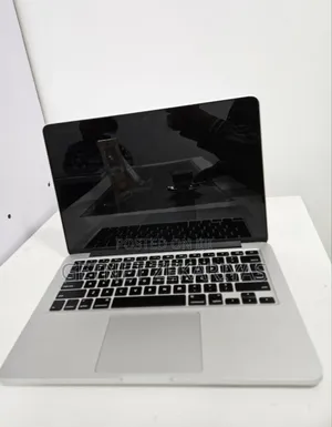 Photo - New Laptop Apple MacBook Pro 2014 8GB Intel Core I5 SSD 128GB