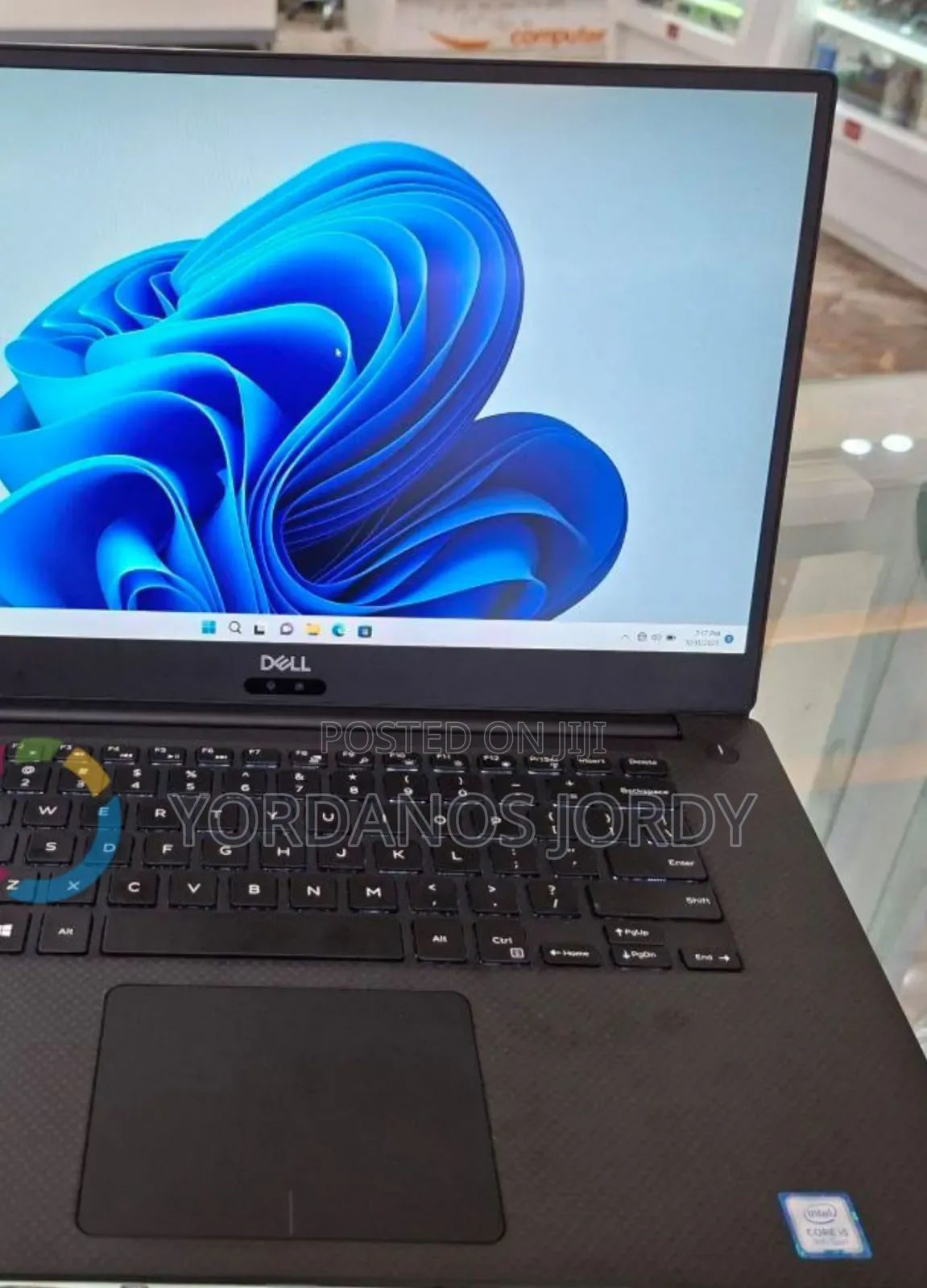 New Laptop Dell Precision 15 5540 16GB Intel Core I5 SSD 256GB