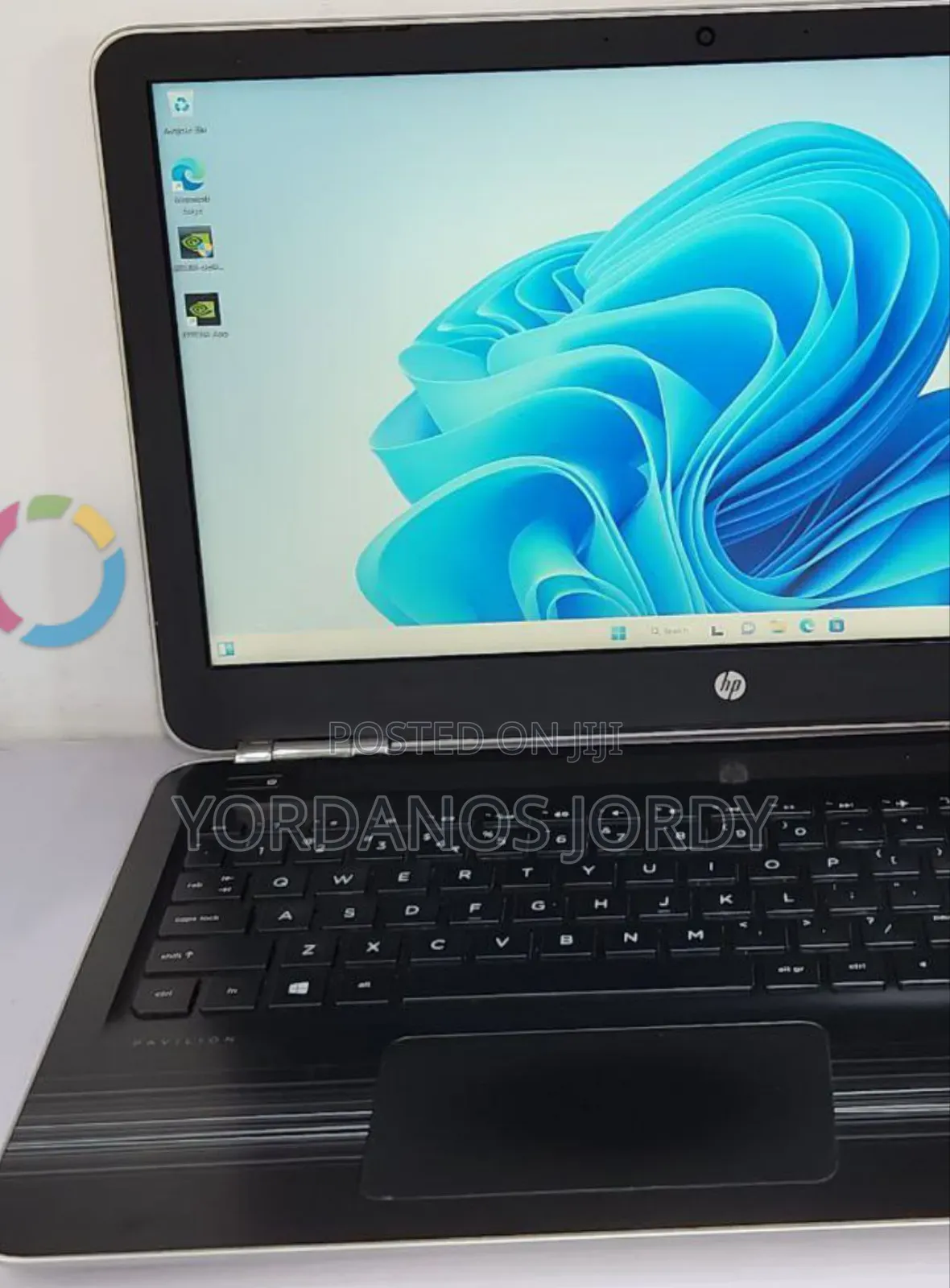 New Laptop HP Pavilion 15 8GB Intel Core I5 SSD 256GB