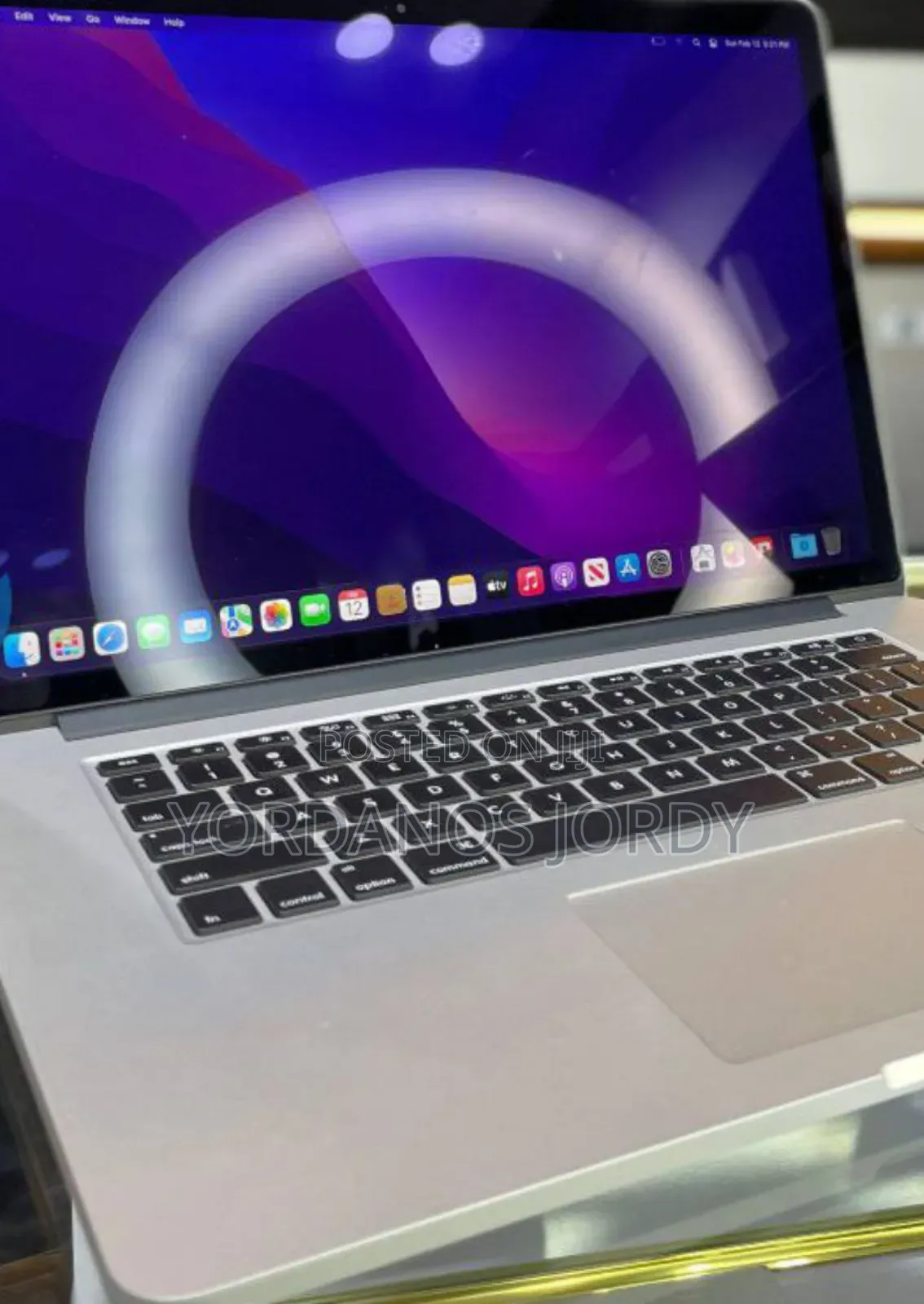 New Laptop Apple MacBook Pro 2015 16GB Intel Core I5 SSD 256GB