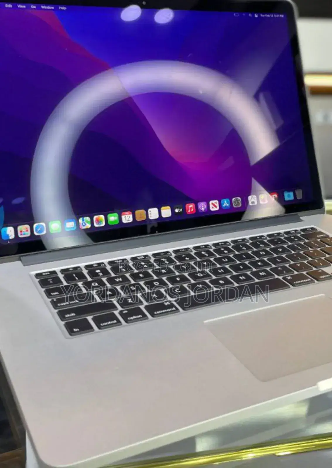 New Laptop Apple MacBook Pro 2015 16GB Intel Core I5 SSD 256GB