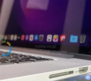 New Laptop Apple MacBook Pro 2015 16GB Intel Core I5 SSD 256GB