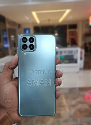 New Samsung Galaxy M33 5G 128 GB