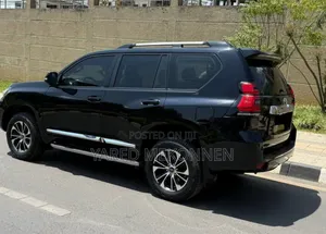Toyota Land Cruiser Prado 2020 Black