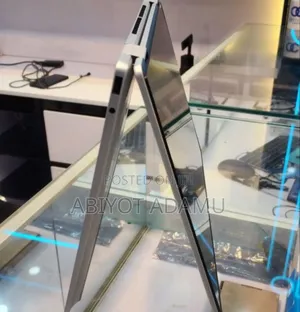 New Laptop HP OmniBook 7 14" 16GB Intel Core I7 SSD 1T