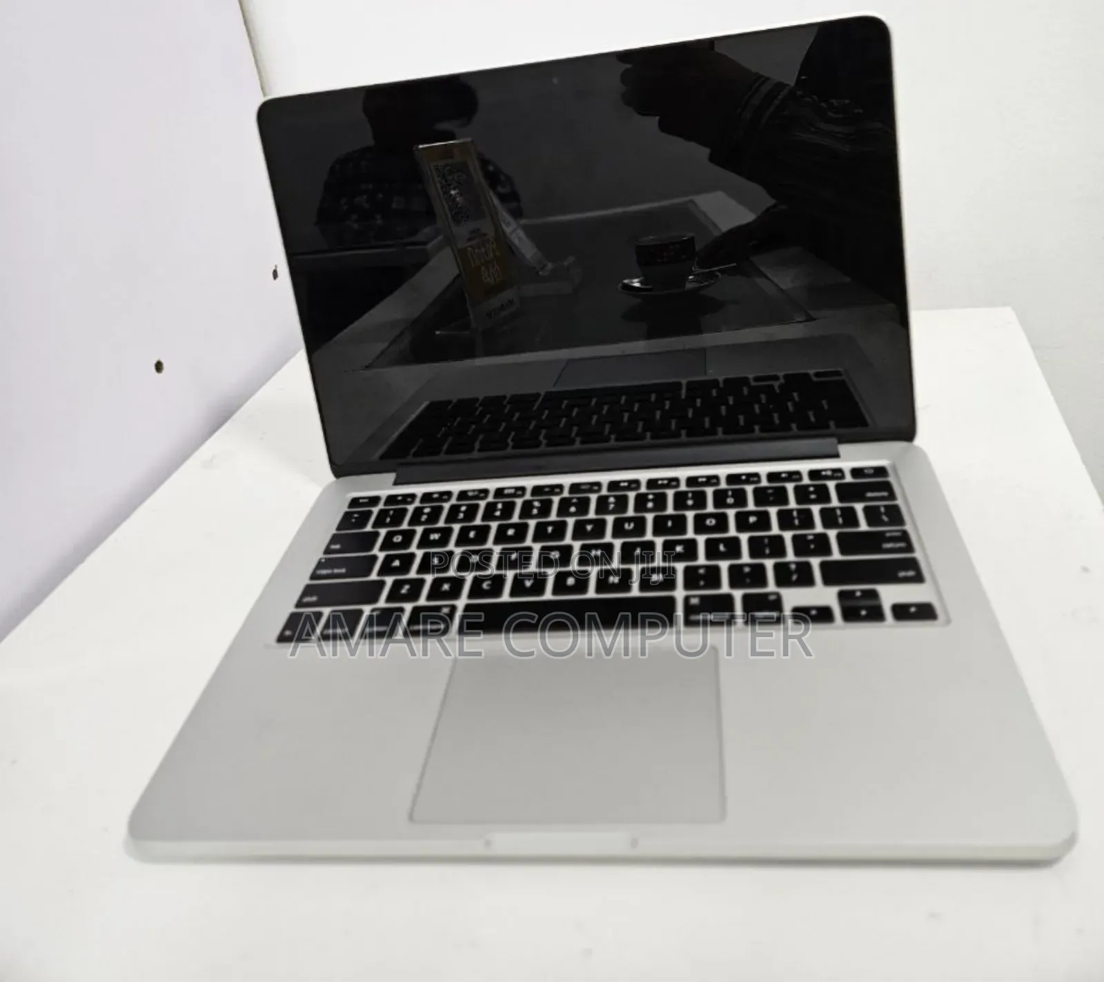 New Laptop Apple MacBook Pro 2014 8GB Intel Core I5 SSD 128GB