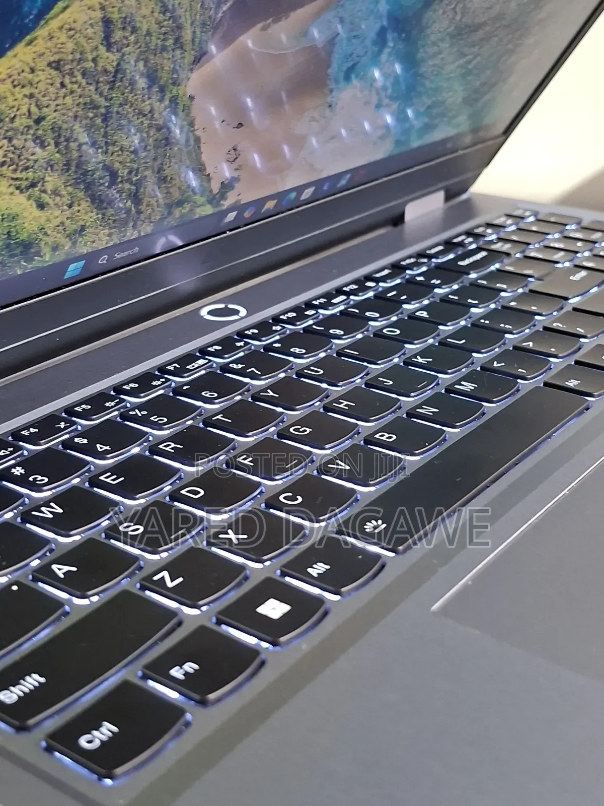 New Laptop Lenovo LOQ 15IRH8 16GB AMD Ryzen 7 SSD 1T