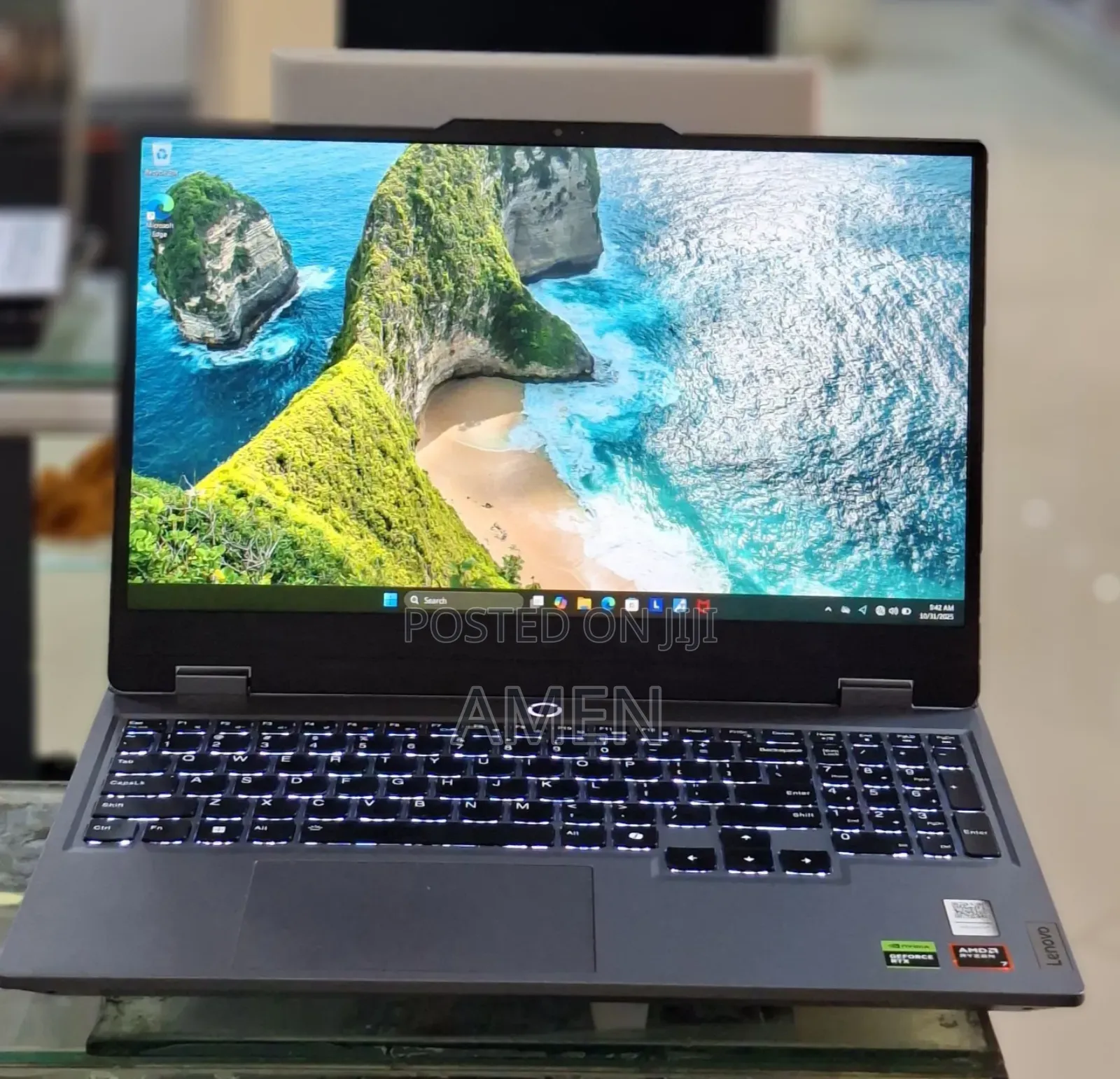 New Laptop Lenovo LOQ 15ARP9 16GB AMD Ryzen 7 SSD 1T