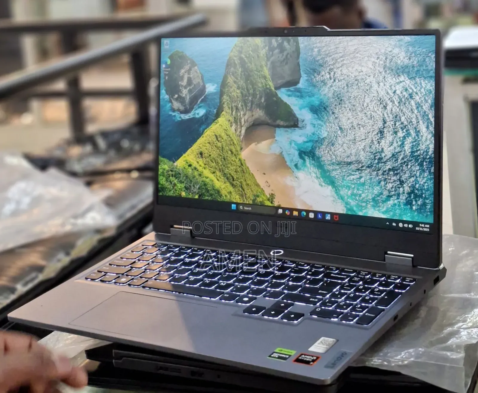 New Laptop Lenovo LOQ 15ARP9 16GB AMD Ryzen 7 SSD 1T