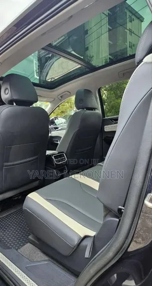 Volkswagen ID.6 2023