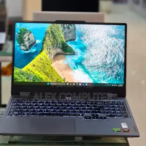 New Laptop Lenovo LOQ 15IRH8 16GB AMD Ryzen 7 SSD 1T