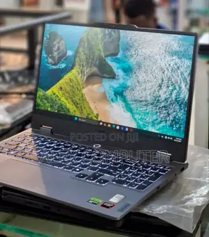 New Laptop Lenovo LOQ 15IRH8 16GB AMD Ryzen 7 SSD 1T