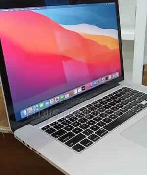 New Laptop Apple MacBook 2015 16GB Intel Core I7 SSD 256GB