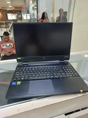 Photo - New Laptop Acer Predator Helios 300 16GB Intel Core I9 SSD 512GB