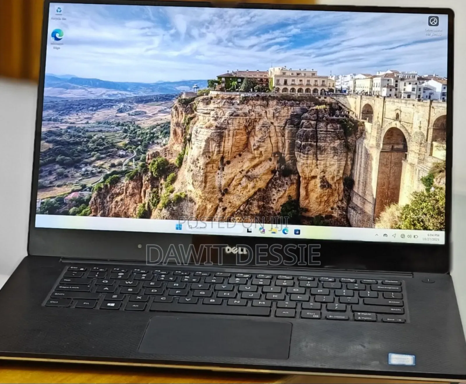 New Laptop Dell XPS 15 16GB Intel Core I7 SSD 512GB