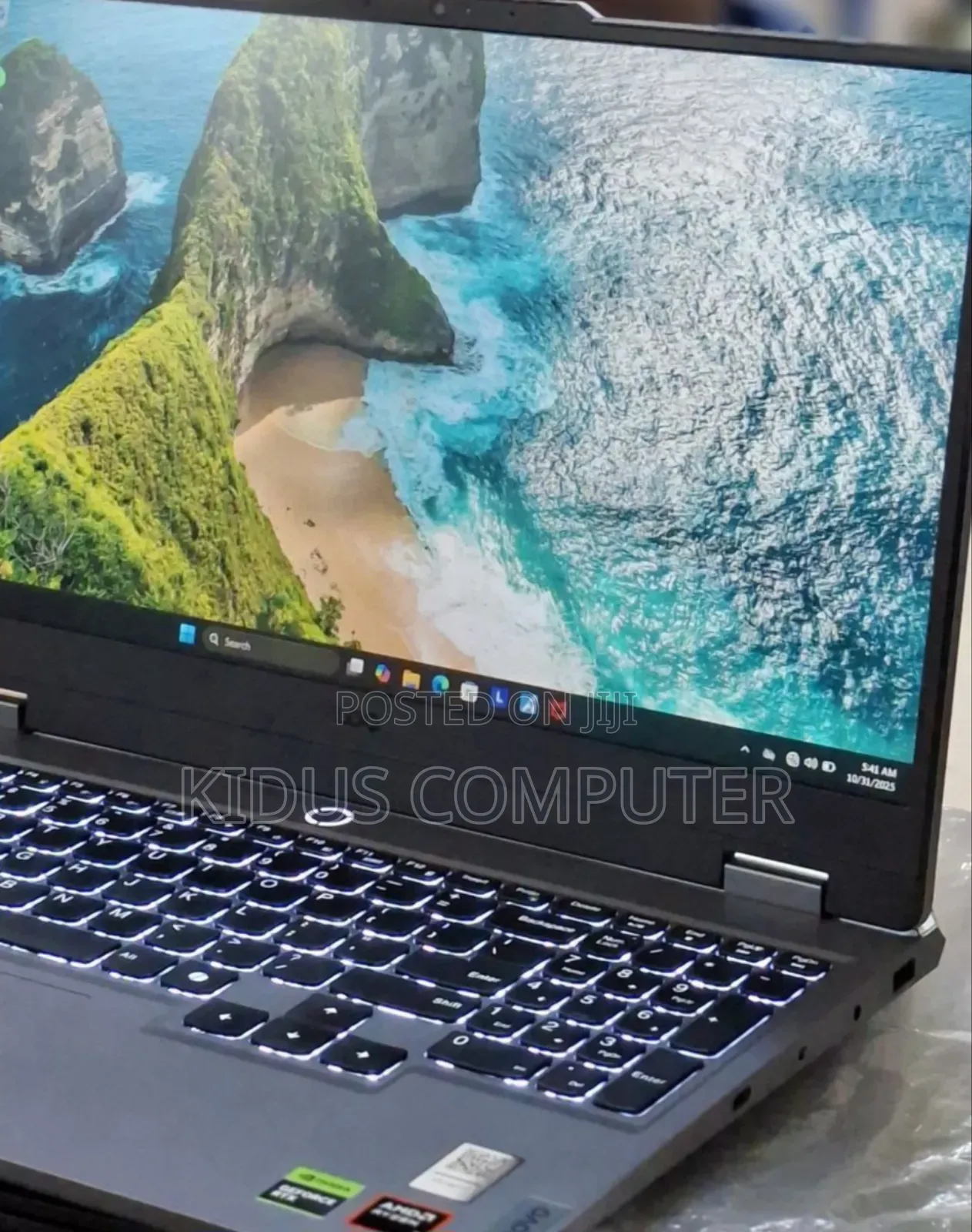 New Laptop Lenovo LOQ 15ARP9 16GB AMD Ryzen 7 SSD 1T