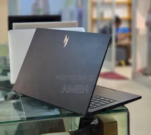 New Laptop Acer 6GB AMD Ryzen 5 SSD 512GB