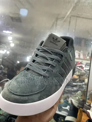 Premium Quality Adidas Men’S Sneakers Available in Many Colors