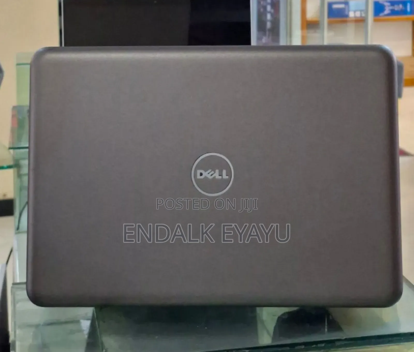 New Laptop Dell Latitude 3380 8GB Intel Core I5 SSD 256GB