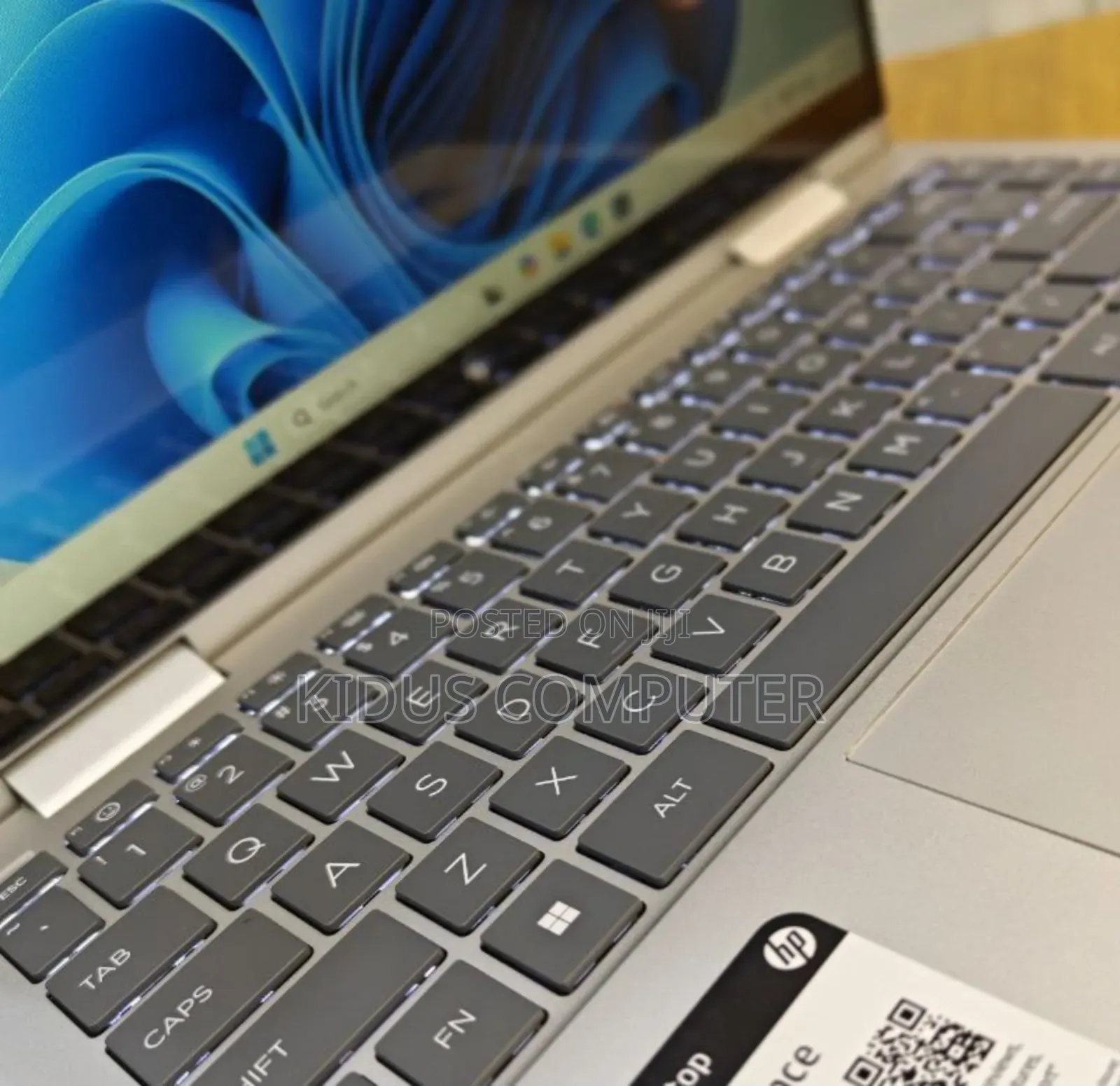 New Laptop HP Envy X360 16GB SSD 1T