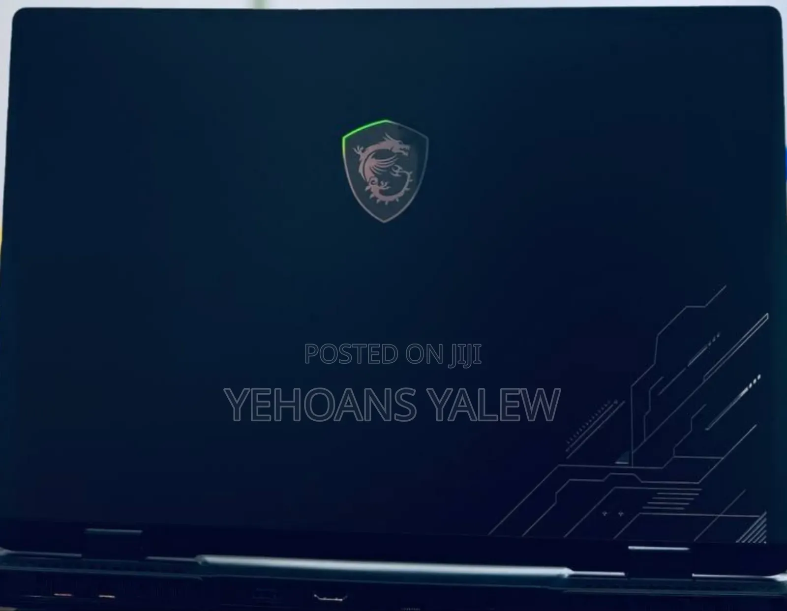 New Laptop MSI Crosshair 15 B12U 16GB Intel Core I7 SSD 1T