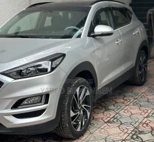 Photo - Hyundai Tucson 2019 Silver