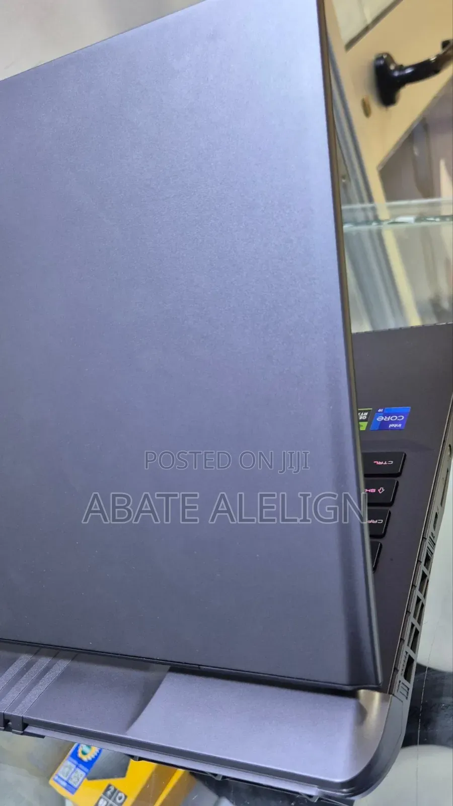 New Laptop MSI Vector GP68 HX 13V 16GB Intel Core I9 SSD 1T