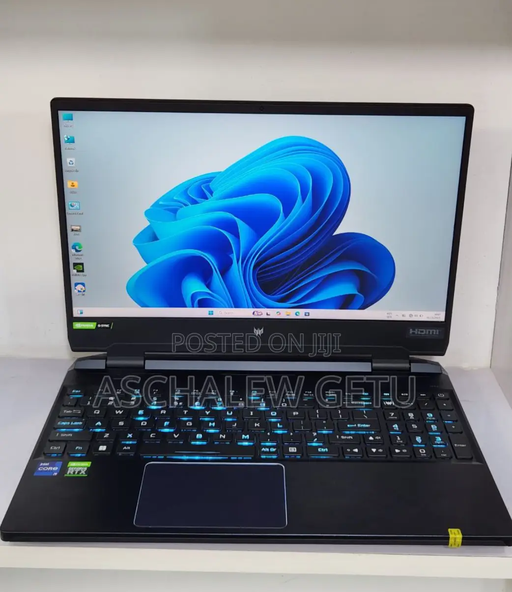 New Laptop Acer Predator Helios 300 16GB Intel Core I9 SSD 512GB