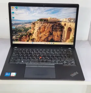 New Laptop Lenovo 16GB Intel Core I5 SSD 512GB