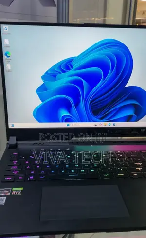 New Laptop Asus ROG Strix G731G 32GB AMD Ryzen 9 SSD 1T