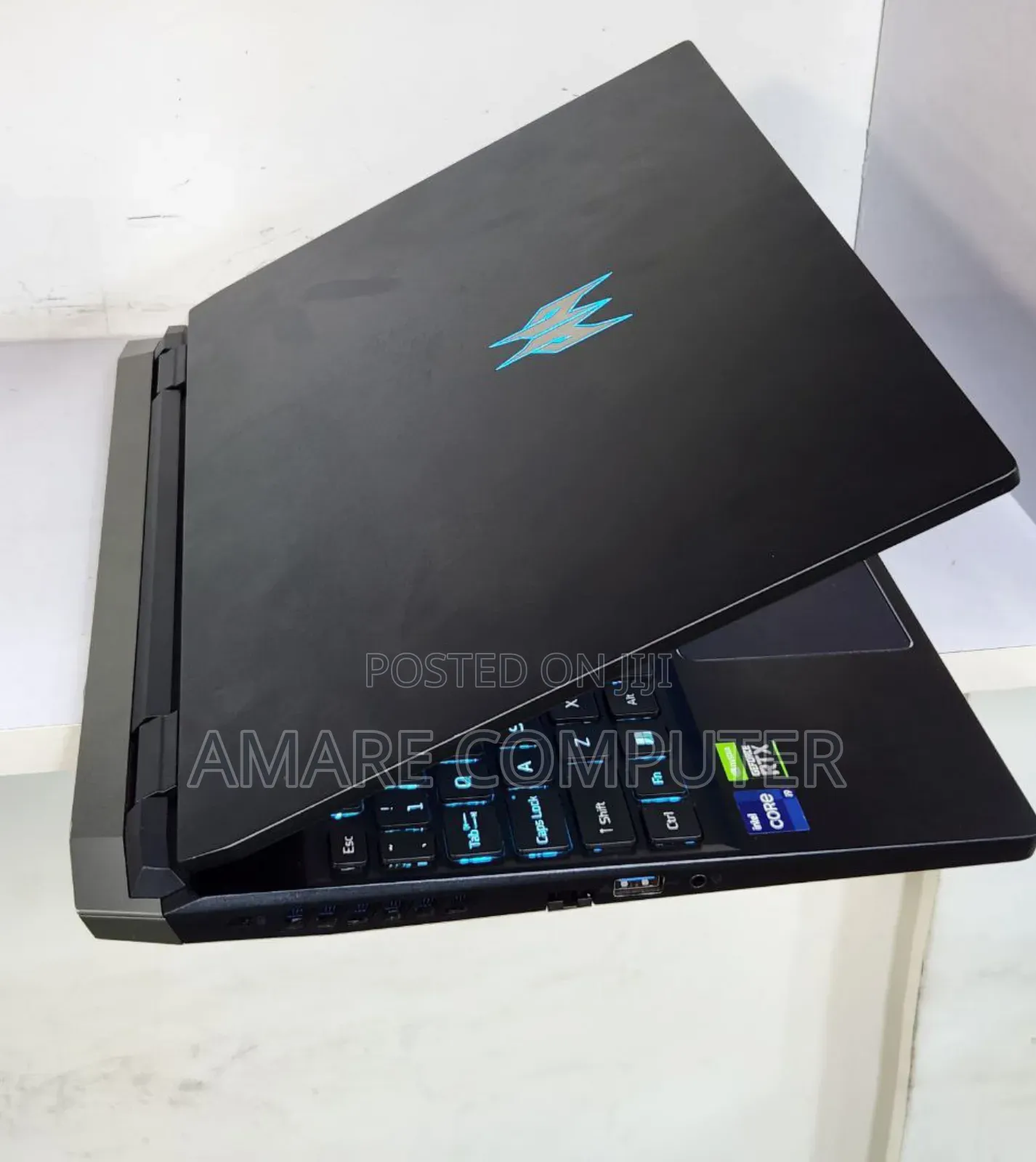 New Laptop Acer Predator Helios 300 16GB Intel Core I9 SSD 512GB