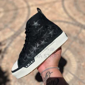 Photo - Admiring High Master Very Smooth Quality Sho for You